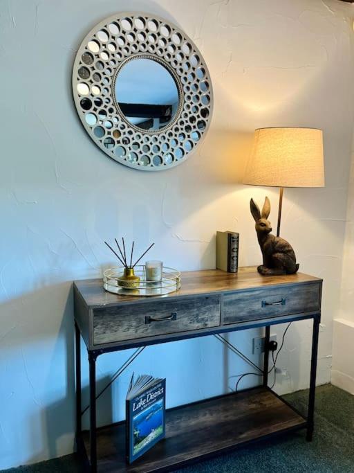 The Old Post Office, Cosy Grade II Listed 2 Bed Apartment Windermere Dış mekan fotoğraf